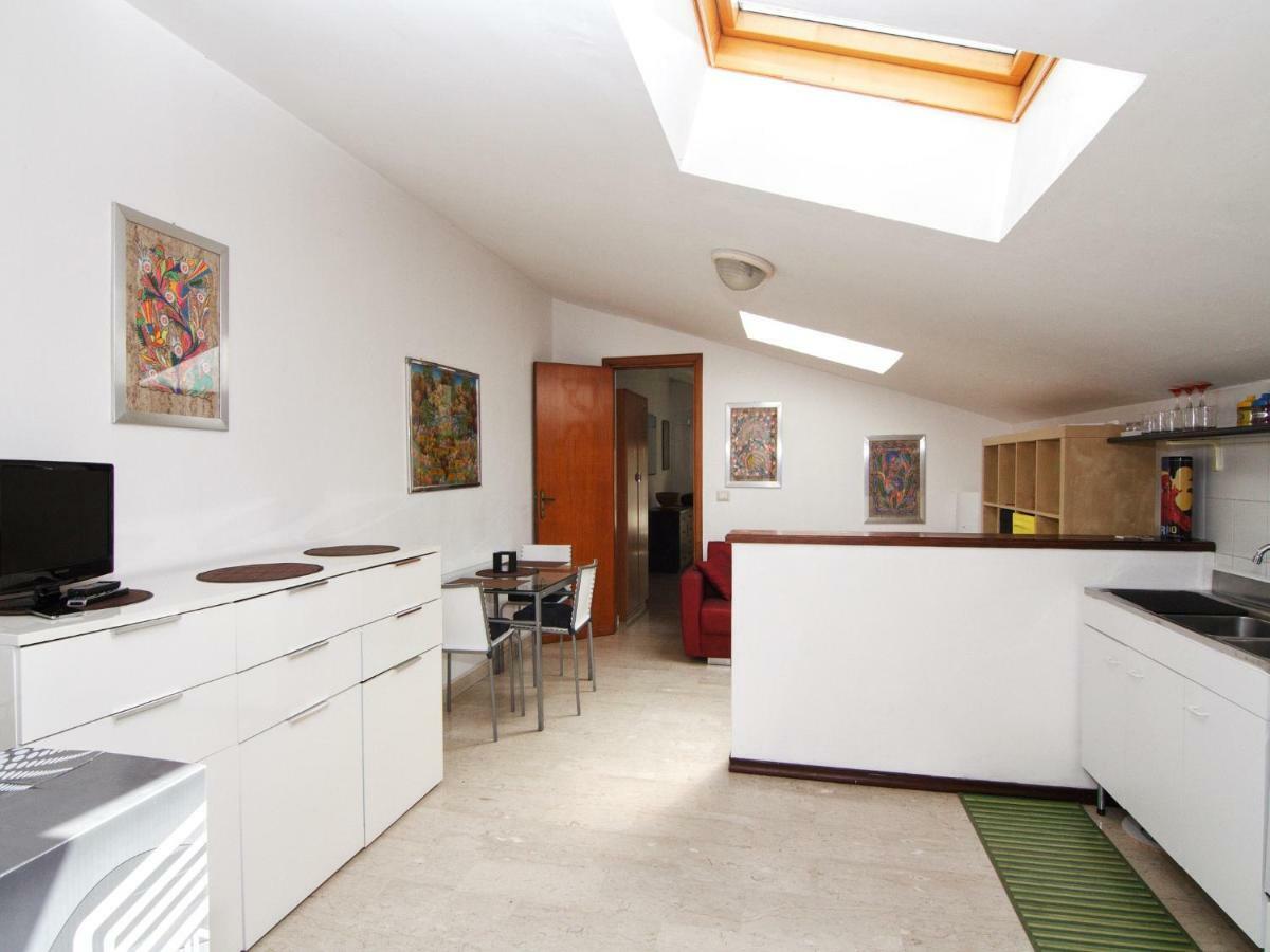 Il Covo Sul Porto Apartment Милацо Екстериор снимка